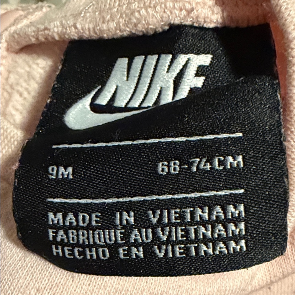 Nike Kids Light Pink Sweatshirt and Patterned Leggings - Picture 2 of 2